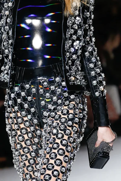 Look 124